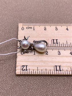 *Кулон Кошка Белый Жемчуг д.7*7,5 д.7,5*8мм арт. 3.0187.0.e-086 Вес 2,75 г - фото 292540 *Кулон Кошка Белый Жемчуг д.7*7,5 д.7,5*8мм арт. 3.0187.0.e-086 Вес 2,75 г - фото 292540