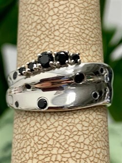 *Кольцо р.18,5 Черная Шпинель иск арт. 1340881158-20-705 Вес 3,25 г - фото 292685 *Кольцо р.18,5 Черная Шпинель иск арт. 1340881158-20-705 Вес 3,25 г - фото 292685