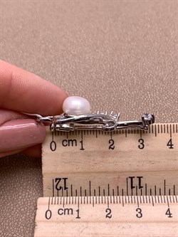 *Брошь Ветвь Белый Жемчуг д.9*9,5мм арт. 4.0222.0.b-329 Вес 4,57 г - фото 293120 *Брошь Ветвь Белый Жемчуг д.9*9,5мм арт. 4.0222.0.b-329 Вес 4,57 г - фото 293120