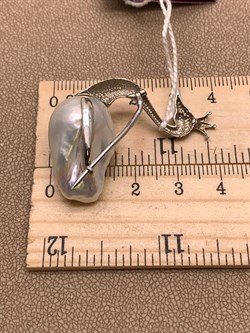 *Брошь Царевна Лебедь Белый Жемчуг Барокко д.14*18мм арт. 4.5563.0.x-707 Вес 9,06 г - фото 293236 *Брошь Царевна Лебедь Белый Жемчуг Барокко д.14*18мм арт. 4.5563.0.x-707 Вес 9,06 г - фото 293236