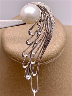 *Брошь Крыло Ангела Белый Жемчуг д.11*11,5мм арт. 4.0233.0.b-168 Вес 6,06 г - фото 293387 *Брошь Крыло Ангела Белый Жемчуг д.11*11,5мм арт. 4.0233.0.b-168 Вес 6,06 г - фото 293387