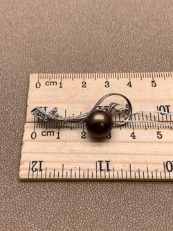 *Брошь Ветвь Черный Жемчуг д.10,5*11мм арт. 4.0215.8.b-876 Вес 4,06 г - фото 294439