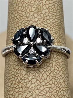 *Кольцо р.18 Сапфир арт. 3987003007-8-876 Вес 1,70 г - фото 295069