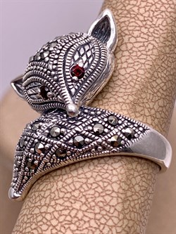 *Кольцо р.18 Лисичка Гранат Марказит арт. HR781-040 вес 10,27 г - фото 295828