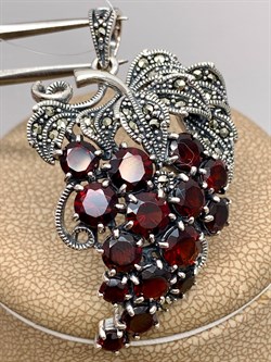 *Подвеска Виноградная Гроздь Микс Марказит Гранат Пироп арт. HP616-259 вес 12,05 г - фото 295848 *Подвеска Виноградная Гроздь Микс Марказит Гранат Пироп арт. HP616-259 вес 12,05 г - фото 295848