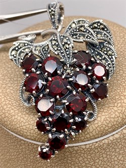 *Подвеска Виноградная Гроздь Микс Марказит Гранат Пироп арт. HP616-259 вес 12,05 г - фото 295851 *Подвеска Виноградная Гроздь Микс Марказит Гранат Пироп арт. HP616-259 вес 12,05 г - фото 295851