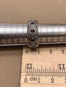 *Кольцо р.18 Микс Марказит Гранат Пироп арт. HR658-504 вес 7,52 г - фото 295891