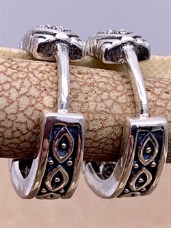 *Серьги Конго Марказит арт. HE1496-648 Вес 5,58 г - фото 296054 *Серьги Конго Марказит арт. HE1496-648 Вес 5,58 г - фото 296054