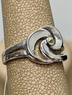 *Кольцо Elements р.17,5 Хризолит арт. 37-КЛ037-31-209-3,7 Вес 3,7 г - фото 296700 *Кольцо Elements р.17,5 Хризолит арт. 37-КЛ037-31-209-3,7 Вес 3,7 г - фото 296700