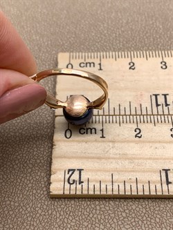 *Кольцо р.17 Черный Жемчуг д.8,5-9 цв Красное арт. 1.0841.0.b-995 Вес 2,67 г - фото 301398