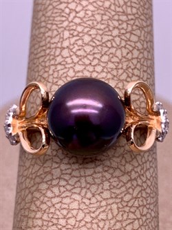 *Кольцо р.17 Шоколадный Жемчуг д.8-8,5 цв Красное арт. 1.0247.0.b-744 Вес 3,06 г - фото 301454 *Кольцо р.17 Шоколадный Жемчуг д.8-8,5 цв Красное арт. 1.0247.0.b-744 Вес 3,06 г - фото 301454