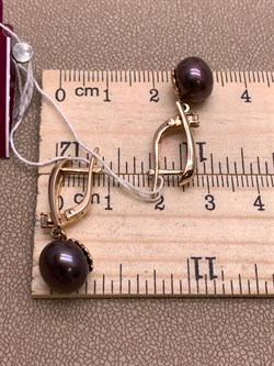 *Серьги Шоколадный Жемчуг д.9,5-10 цв Красное арт. 2.0559.0.d-880 Вес 5,9 г - фото 301482 *Серьги Шоколадный Жемчуг д.9,5-10 цв Красное арт. 2.0559.0.d-880 Вес 5,9 г - фото 301482