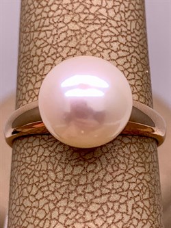 *Кольцо р.17,5 Белый Жемчуг д.10-10,5 цв Красное арт. 01-2-811-0500-010-936 Вес 3,17 г - фото 301661 *Кольцо р.17,5 Белый Жемчуг д.10-10,5 цв Красное арт. 01-2-811-0500-010-936 Вес 3,17 г - фото 301661