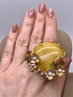 *Кольцо р.19,5 Королевский Янтарь Жемчуг Эмаль Эксклюзив арт. 720104п-057 Вес 23,31 г - фото 306617 *Кольцо р.19,5 Королевский Янтарь Жемчуг Эмаль Эксклюзив арт. 720104п-057 Вес 23,31 г - фото 306617