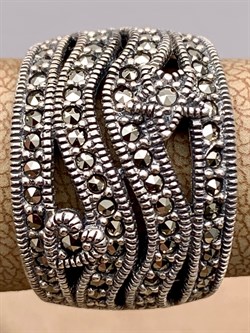 *Кольцо р.16 Марказит арт. К 480-845 Вес 9,45 г - фото 308156 *Кольцо р.16 Марказит арт. К 480-845 Вес 9,45 г - фото 308156