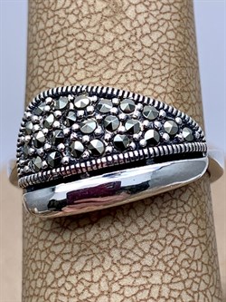 *Кольцо р.18 Марказит арт. К 613-719 Вес 4,51 г - фото 308180 *Кольцо р.18 Марказит арт. К 613-719 Вес 4,51 г - фото 308180