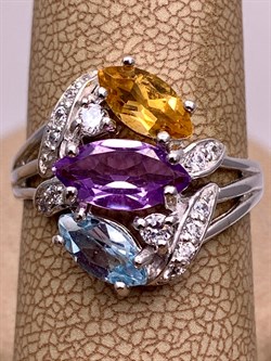 *Кольцо р.18,5 Микс Аметист Голубой Топаз  Цитрин арт. R00470-193 вес 3,54 г - фото 308321 *Кольцо р.18,5 Микс Аметист Голубой Топаз  Цитрин арт. R00470-193 вес 3,54 г - фото 308321