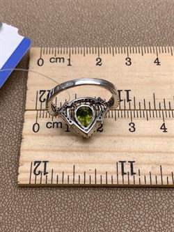 *Кольцо р.17 Хризолит арт. R00494-802 Вес 3,01 г - фото 308568