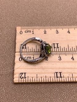 *Кольцо р.17 Хризолит арт. R00494-802 Вес 3,01 г - фото 308570