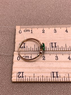 *Кольцо р.17,5 Изумруд цв Красное арт. 1-107-328-01-215 вес 1,37 г - фото 309218 *Кольцо р.17,5 Изумруд цв Красное арт. 1-107-328-01-215 вес 1,37 г - фото 309218