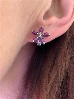 *Серьги Незабудки Марказит Корунд Рубин арт. HE1214-676 вес 4,28 г - фото 309397