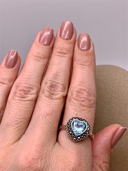 *Кольцо р.19 Микс Марказит Голубой Топаз Сердце арт. HR622-884 вес 4.2 г - фото 309498