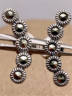 *Серьги Пусеты Микс Марказит арт. HE1049-034 вес 2,68 г - фото 309772 *Серьги Пусеты Микс Марказит арт. HE1049-034 вес 2,68 г - фото 309772