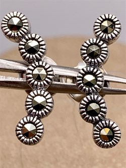 *Серьги Пусеты Микс Марказит арт. HE1049-034 вес 2,68 г - фото 309774 *Серьги Пусеты Микс Марказит арт. HE1049-034 вес 2,68 г - фото 309774