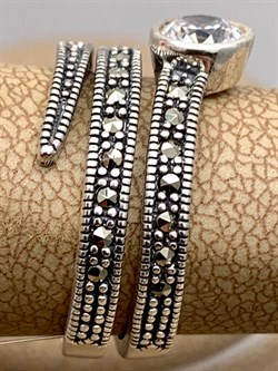 *Кольцо р.17 Змейка Марказит Белый Фианит арт. HR1318-745 вес 4.74 г - фото 310240