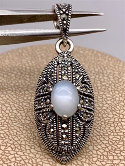 *Подвеска Лунный Камень Марказит арт. П 474-060 вес 3,74 г - фото 310652 *Подвеска Лунный Камень Марказит арт. П 474-060 вес 3,74 г - фото 310652