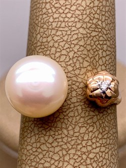 *Кольцо р.17,5 д.10 Бриллиант Белый Жемчуг цв Красное арт. 12529-110-602, вес 3,53 г - фото 311531 *Кольцо р.17,5 д.10 Бриллиант Белый Жемчуг цв Красное арт. 12529-110-602, вес 3,53 г - фото 311531