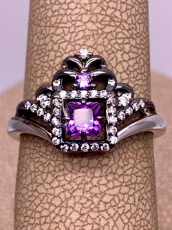 *Кольцо р.17,5 Аметист Романовы арт. 01-1819/00АМ-00-515 вес 3,05 г - фото 312060 *Кольцо р.17,5 Аметист Романовы арт. 01-1819/00АМ-00-515 вес 3,05 г - фото 312060