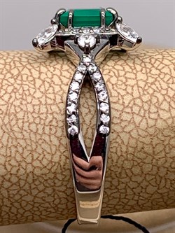 *Кольцо р.19,5 Зеленый Агат Романовы арт. 01-1821/00АГ-00-050 вес 3,63 г - фото 312489 *Кольцо р.19,5 Зеленый Агат Романовы арт. 01-1821/00АГ-00-050 вес 3,63 г - фото 312489