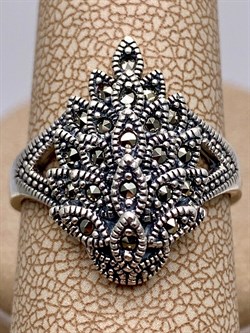 *Кольцо р.18 Марказит арт. HR1729-465 Вес 5,35 г - фото 313062 *Кольцо р.18 Марказит арт. HR1729-465 Вес 5,35 г - фото 313062