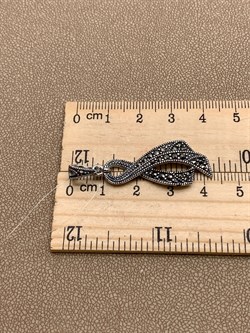 *Кулон Лента Марказит арт. HP0109SP-705 Вес 3,84 г - фото 313684 *Кулон Лента Марказит арт. HP0109SP-705 Вес 3,84 г - фото 313684