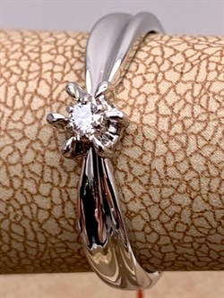 *Кольцо р.17 Белый бр цв Белое арт. 13880-200-632 вес 1,71 г - фото 314570 *Кольцо р.17 Белый бр цв Белое арт. 13880-200-632 вес 1,71 г - фото 314570