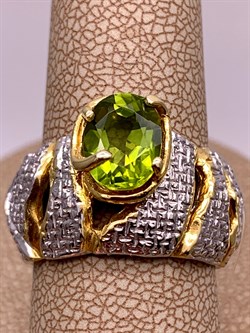 *Кольцо р.17,5 Хризолит Арт 1085-хризолит Вес 9,11 г - фото 315251 *Кольцо р.17,5 Хризолит Арт 1085-хризолит Вес 9,11 г - фото 315251