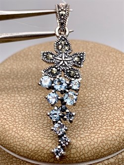 *Подвеска Виноградная Гроздь Марказит Голубой Топаз арт. HP697SP-425 вес 3,11 г - фото 316213 *Подвеска Виноградная Гроздь Марказит Голубой Топаз арт. HP697SP-425 вес 3,11 г - фото 316213