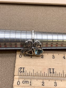 *Кольцо р.17 Клевер Марказит Голубой Топаз Сердце арт. HR1621B-747 вес 5,2 г - фото 316607 *Кольцо р.17 Клевер Марказит Голубой Топаз Сердце арт. HR1621B-747 вес 5,2 г - фото 316607