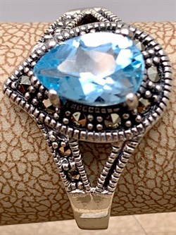 *Кольцо р.17,5 Микс Марказит Голубой Топаз арт. HR1414SP-855 вес 3,96 г - фото 316646