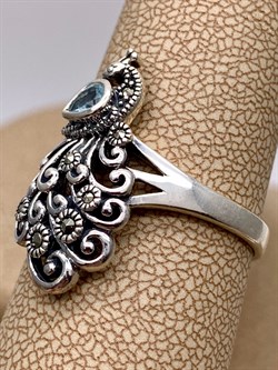 *Кольцо р.18 Жар Птица Марказит Голубой Топаз арт. HR1713-196 вес 4,54 г - фото 316702 *Кольцо р.18 Жар Птица Марказит Голубой Топаз арт. HR1713-196 вес 4,54 г - фото 316702