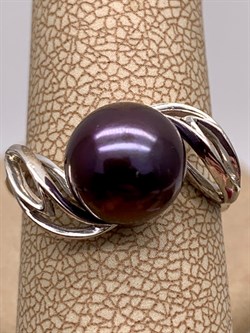 *Кольцо р.18 Черный Жемчуг д.9,5*10мм арт. 1.0682.0.b-150 Вес 2,93 г - фото 317739 *Кольцо р.18 Черный Жемчуг д.9,5*10мм арт. 1.0682.0.b-150 Вес 2,93 г - фото 317739