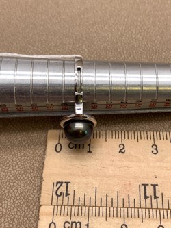 *Кольцо р.17,5 Черный Жемчуг д.8,5*9мм арт. 1.0652.0.b-731 Вес 3,22 г - фото 317917 *Кольцо р.17,5 Черный Жемчуг д.8,5*9мм арт. 1.0652.0.b-731 Вес 3,22 г - фото 317917