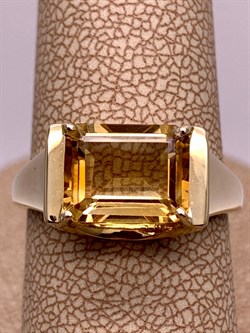 *Кольцо р.18,5 Цитрин цв лимонное арт. 10343960-863 вес 3,61 г - фото 318174 *Кольцо р.18,5 Цитрин цв лимонное арт. 10343960-863 вес 3,61 г - фото 318174