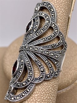 *Кольцо р.17 Марказит Гранат Пироп арт. HR846-711 вес 16,05 г - фото 318827