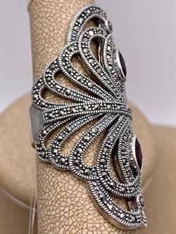 *Кольцо р.18 Марказит Гранат Пироп арт. HR846-728 вес 15,41 г - фото 318838