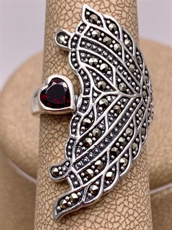 *Кольцо р.17 Крыло Бабочки Марказит Гранат Сердце арт. HR676-490 вес 8,29 г - фото 318899