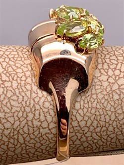 *Кольцо р.18 Хризолит цв Красное арт. 01-2-055-08-889 (вес 3,92 г) - фото 319091 *Кольцо р.18 Хризолит цв Красное арт. 01-2-055-08-889 (вес 3,92 г) - фото 319091