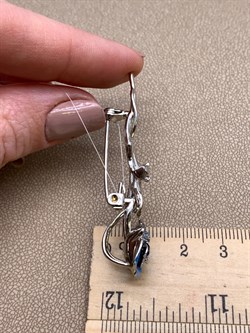 *Брошь-кулон Роза Эмаль арт. AB-Br00350-X-W-SAP-Bl-AQ-073 вес 6,51 г - фото 320426 *Брошь-кулон Роза Эмаль арт. AB-Br00350-X-W-SAP-Bl-AQ-073 вес 6,51 г - фото 320426