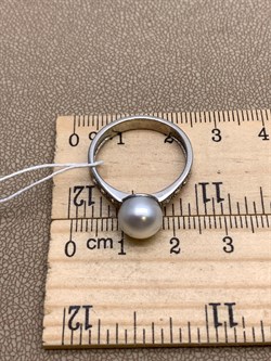 *Кольцо р.18 Белый Жемчуг д.8,5*9мм арт. 1.0318.0.b-759 Вес 3,17 г - фото 320531